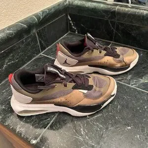 Jordan | Shoes | Mens Jordan Air 20e Shoe Medium Olive Brown  display picture 2